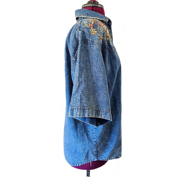 Pretty Bleu 1990s Vintage Womens Cottage Shirt Medium Acid Wash Denim - Picture 5 of 14